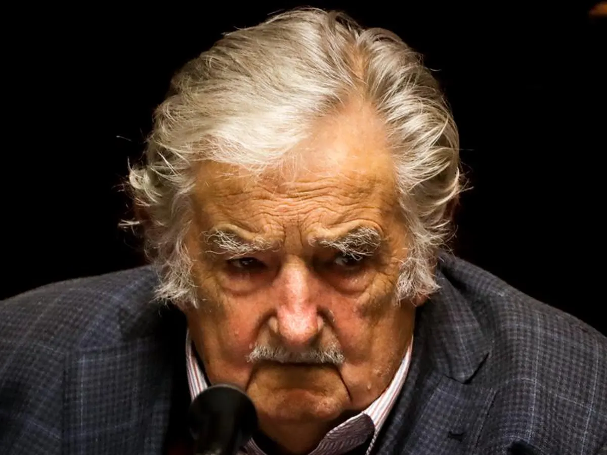 La emotiva despedida de José Mujica: "Soy un viejo que está muy cerca de emprender un retiro sin retorno"