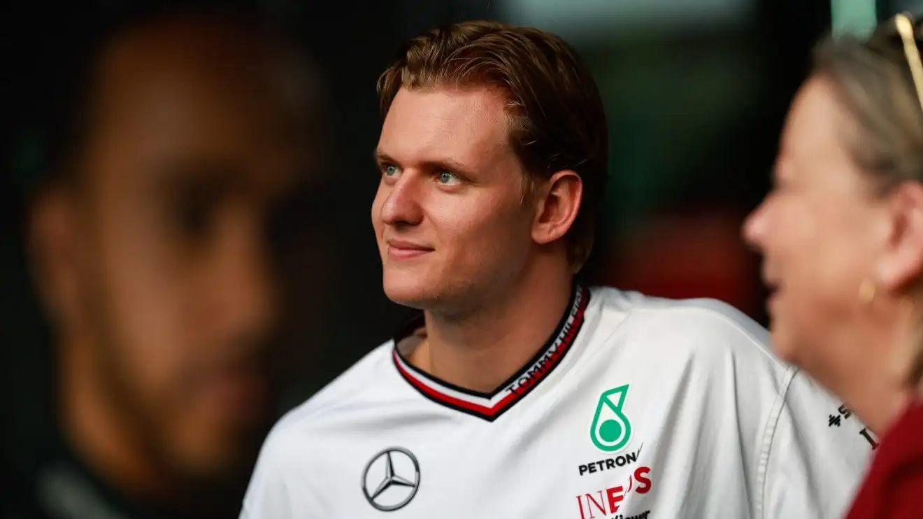 Mick Schumacher Rompe el Silencio Tras Quedarse Sin Regreso a la F1 en 2025