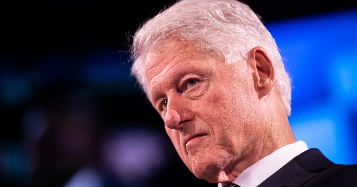 Bill Clinton ricoverato per febbre ma di buon umore, riferisce il portavoce